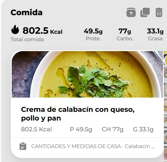 Captura de la plataforma CrossElite: la comida del día, crema de calabacín con queso, pollo y pan, con 802 kcal y sus macros